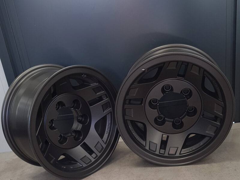 COULEURmétal : votre spécialiste de la peinture époxy pour des surfaces métalliques durables