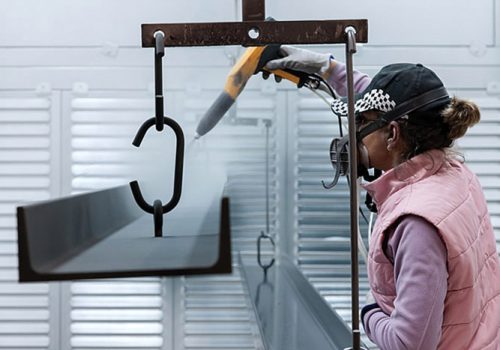 cabine-poudrage-couleur-metal-orleans