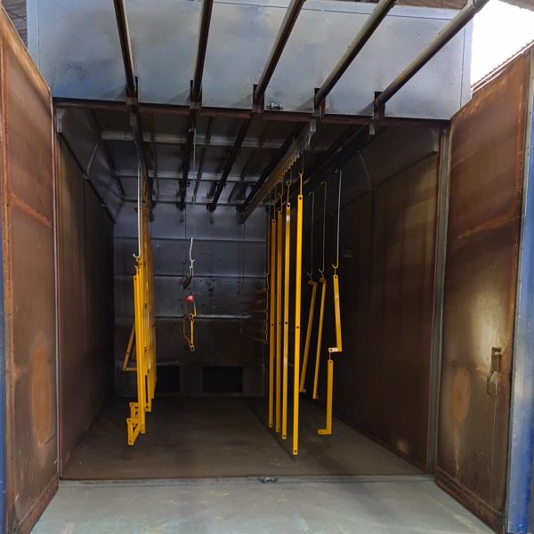 four-thermolaquage-couleur-metal-orleans