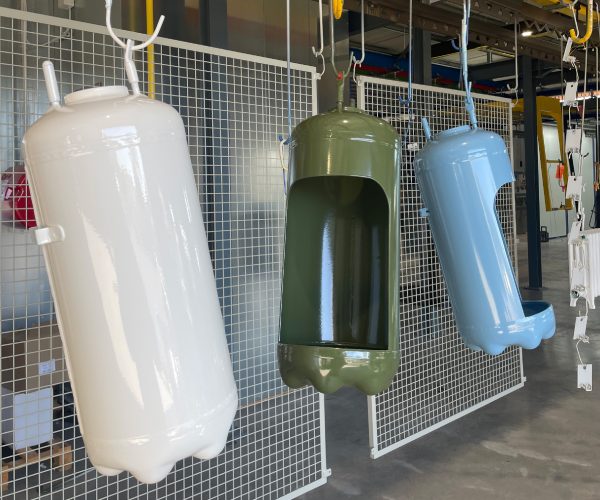 peinture-metal-extincteurs-couleur-metal